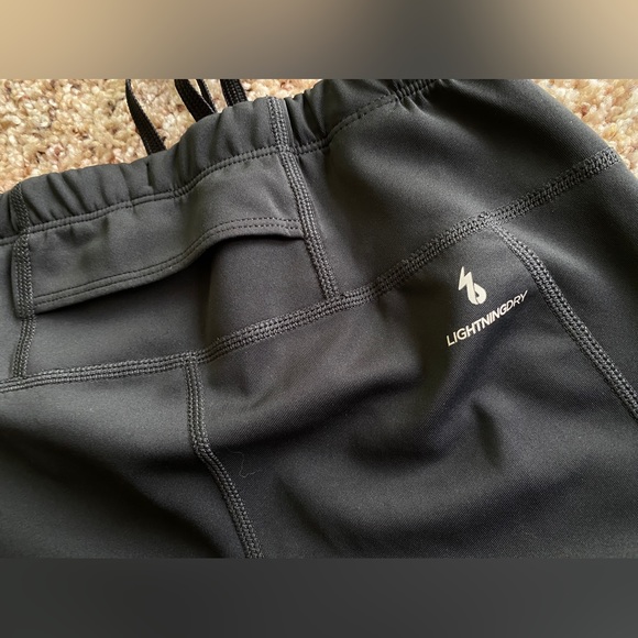 New Balance Lightning Dry Capri Pull On Running X-Small Black Red Leggings - Picture 7 of 11